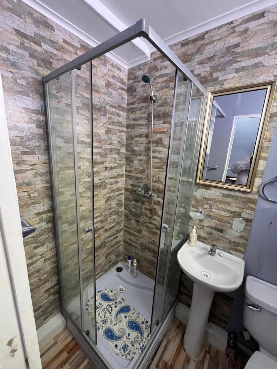 Hospedaje Oasis Modulares Calama Zewnętrze zdjęcie